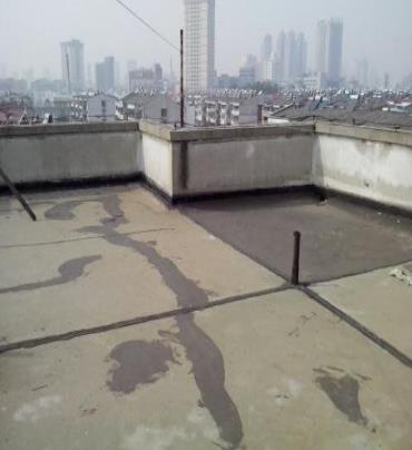 博野漏水维修 楼顶漏水是什么原因，楼顶漏水维修方法是什么?